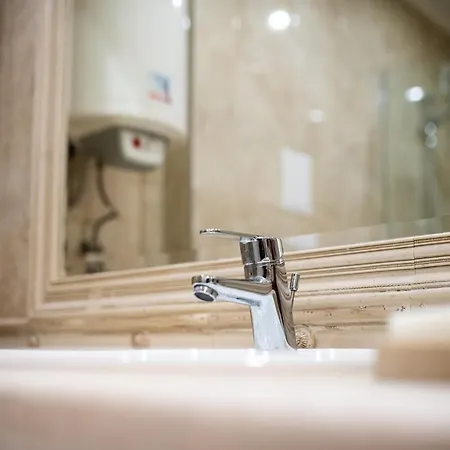 Апартаменты Grand Karavel Top Center Lux